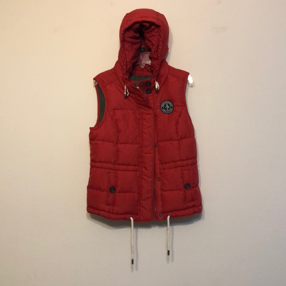 Abercrombie&Fitch Red Vest with Hood